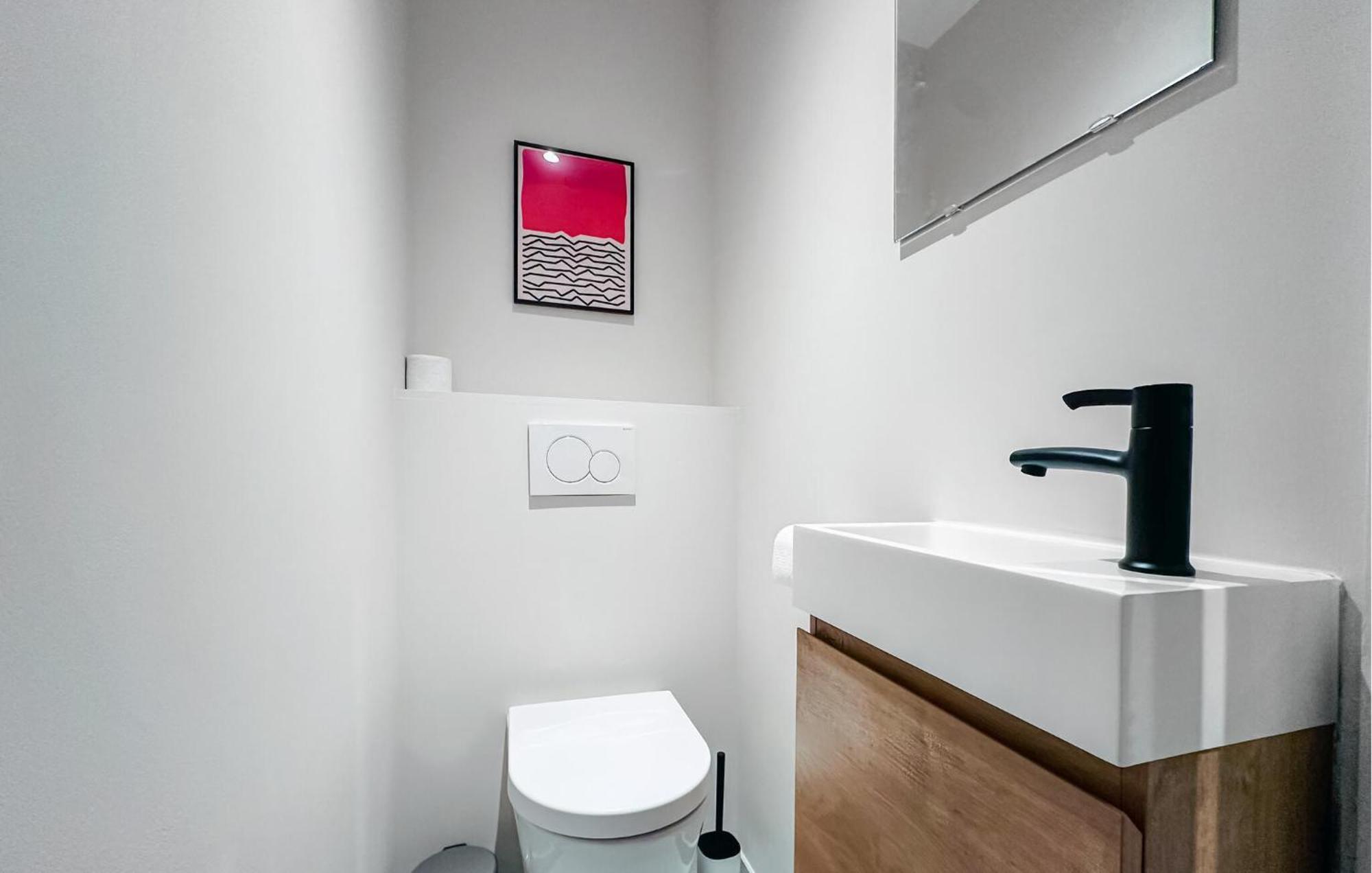 1 Bedroom Cozy In * Ostende